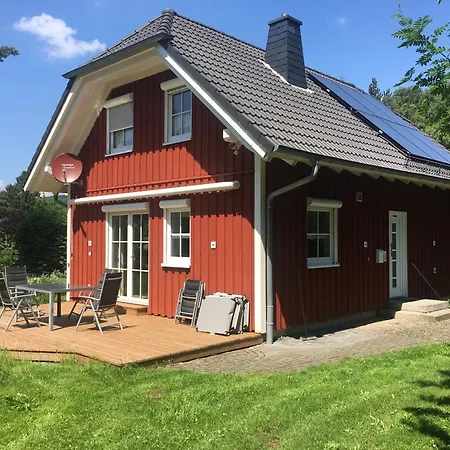 Βίλα Schwedenhaus Rhoen Mit Sauna Und Schwimmteich Hilders