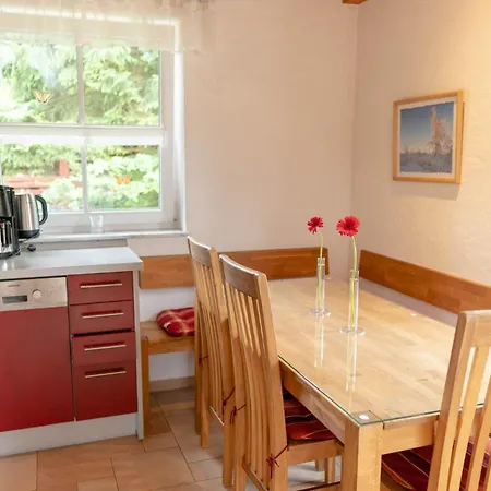 Βίλα Schwedenhaus Rhoen Mit Sauna Und Schwimmteich Hilders