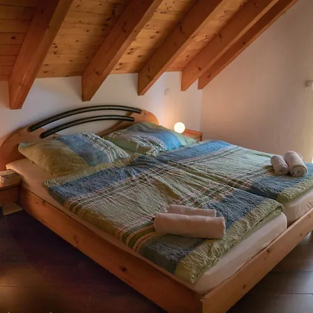 Βίλα Schwedenhaus Rhoen Mit Sauna Und Schwimmteich